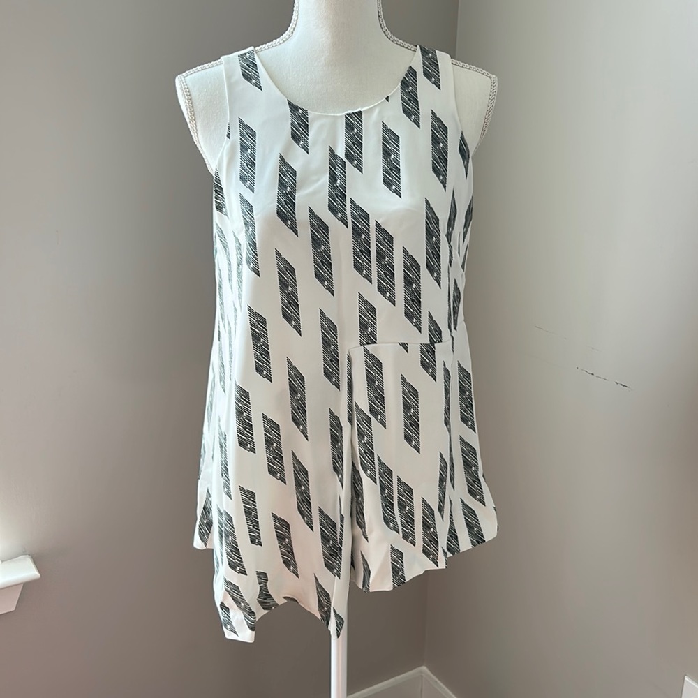 Alfani asymmetric top